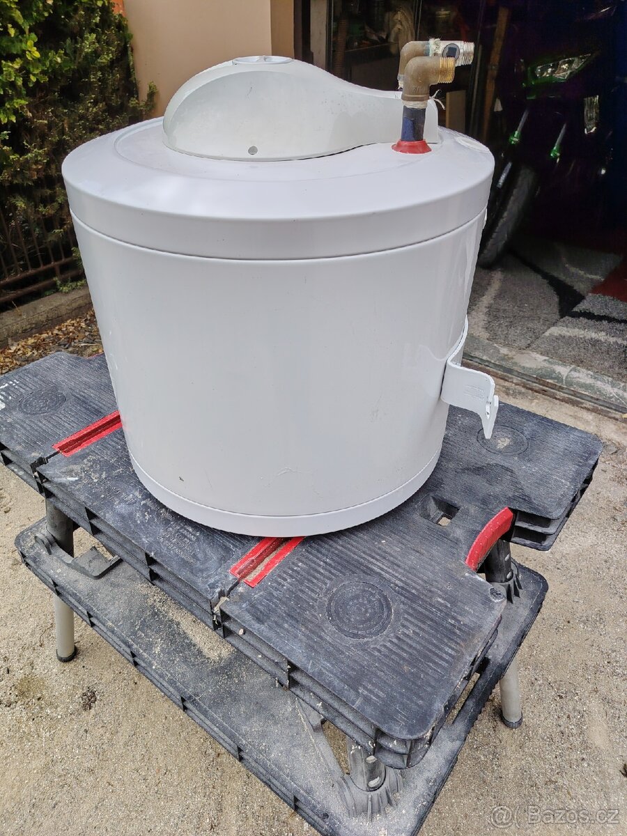 Bojler 30 l Mora - 3