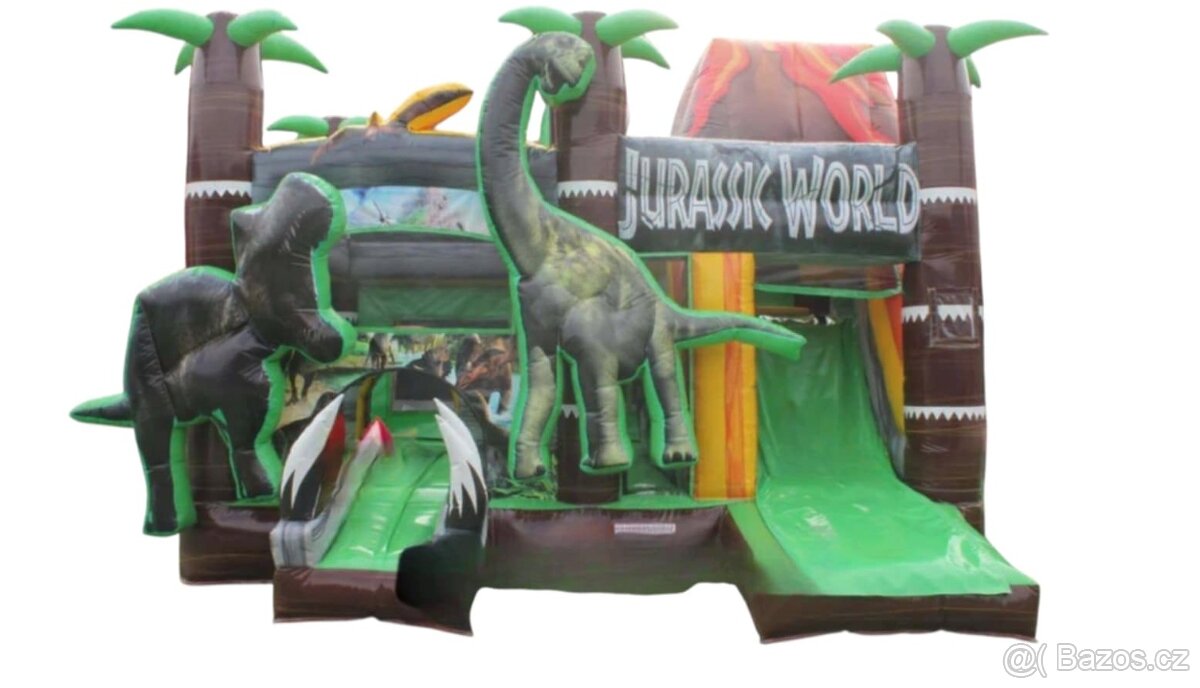 Jurassic World Skakaci hrad - 3