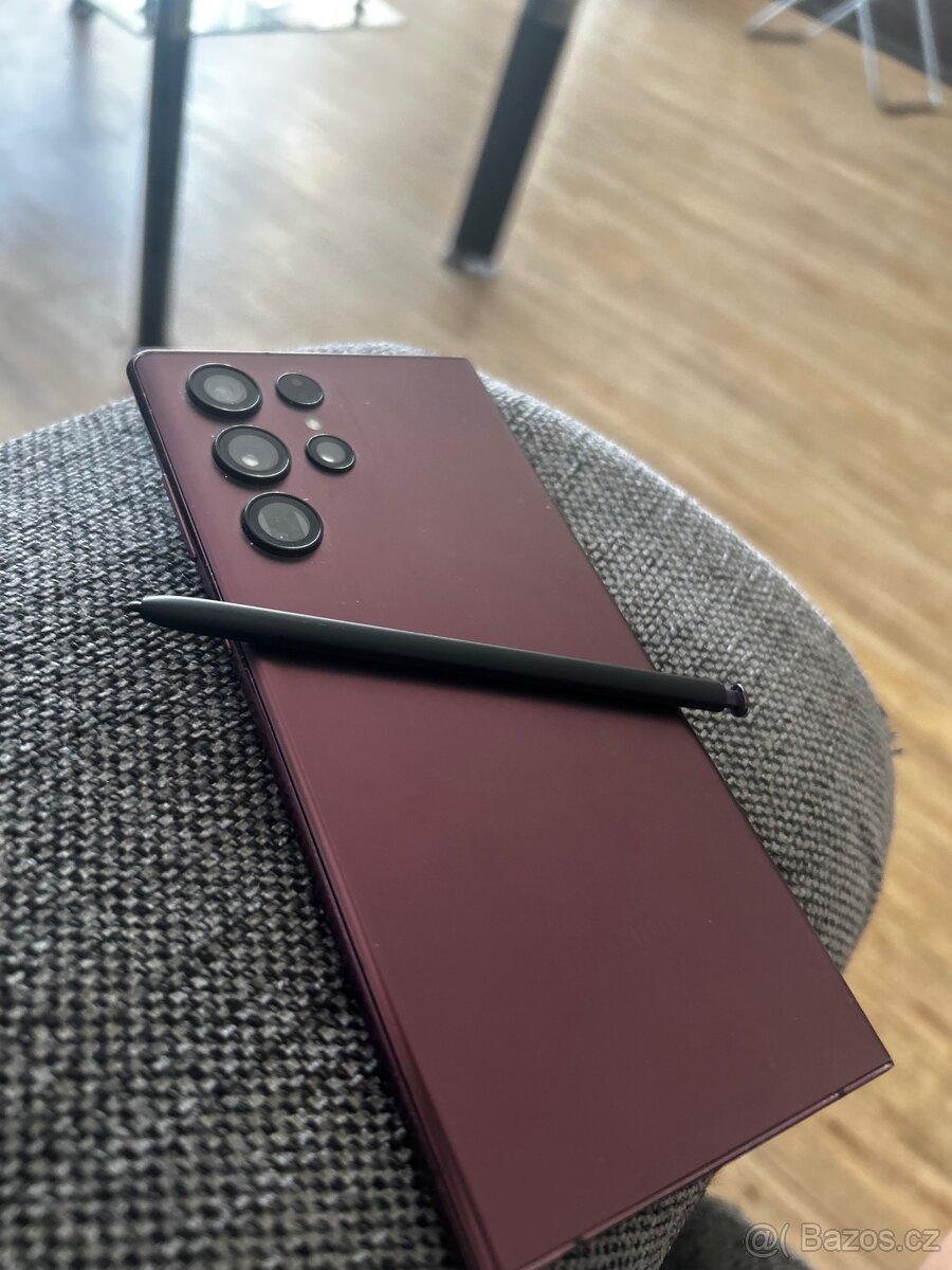 Samsung Galaxy S22 Ultra 128GB - Plně Funkční - 3