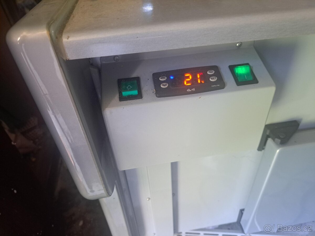 Chladící vitrína - 3