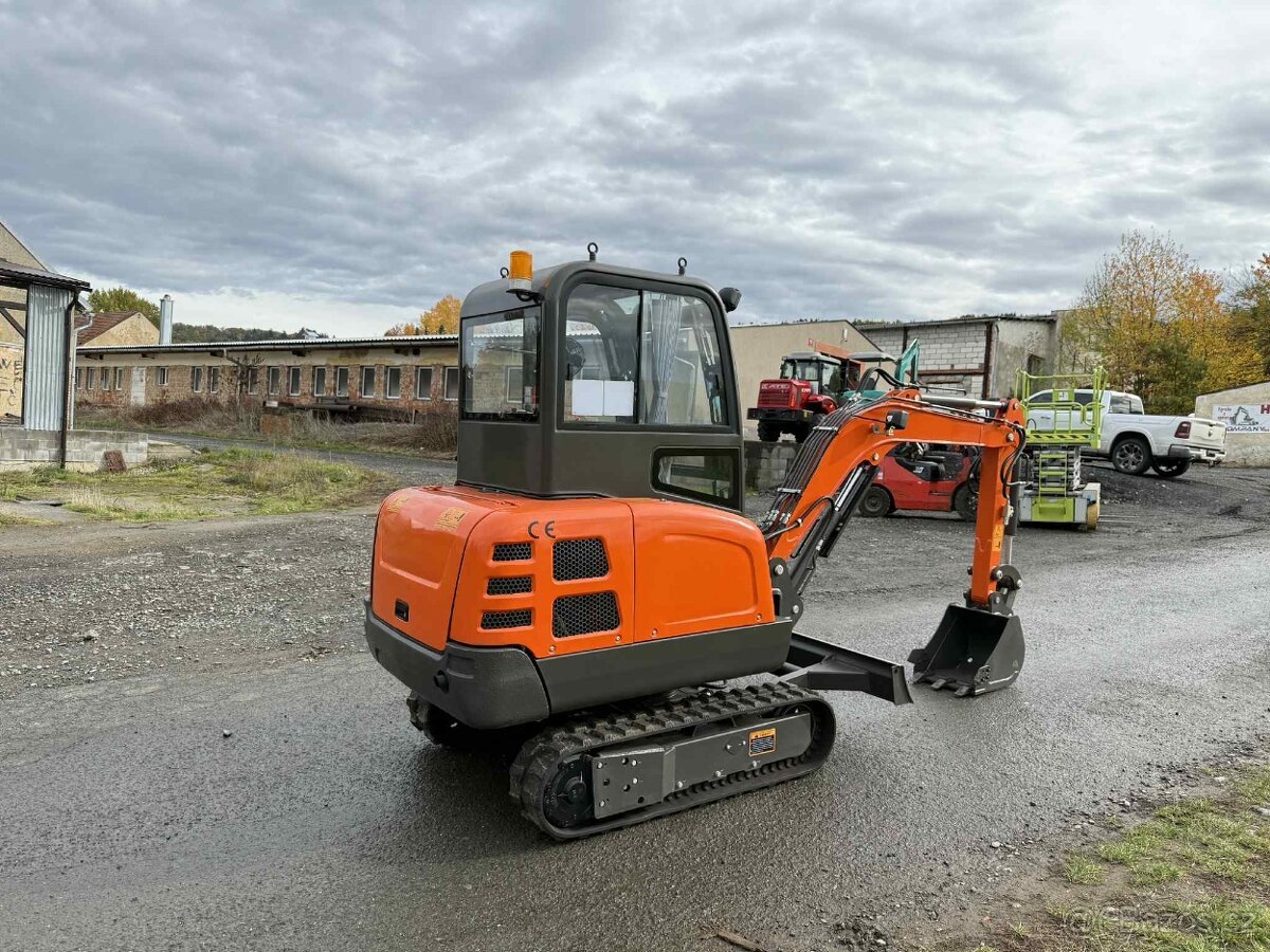PÁSOVÝ MINIBAGR KK25 2500KG - 3
