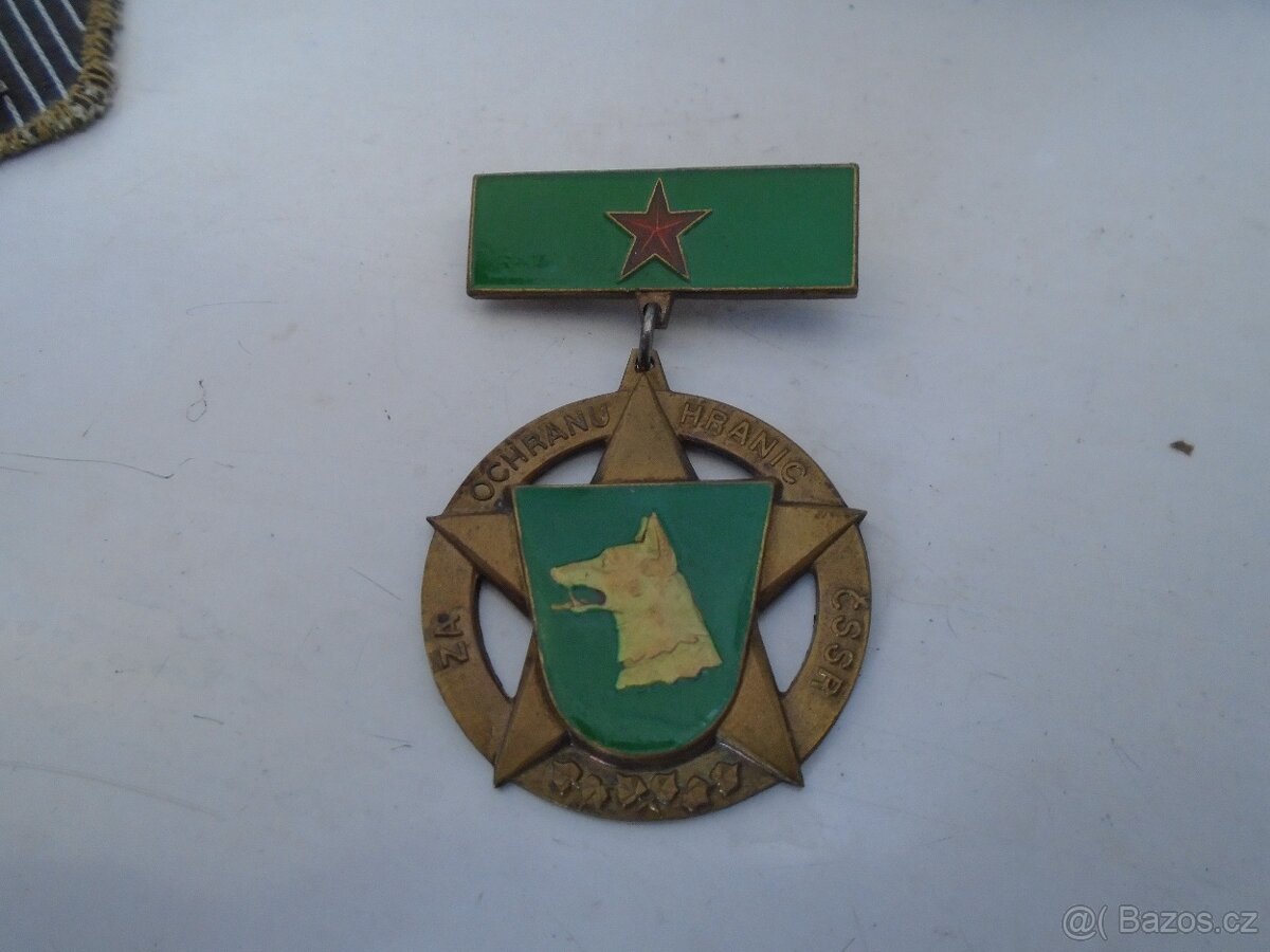 ODZNAKY POHRANIČNÍ STRÁŽ - 3