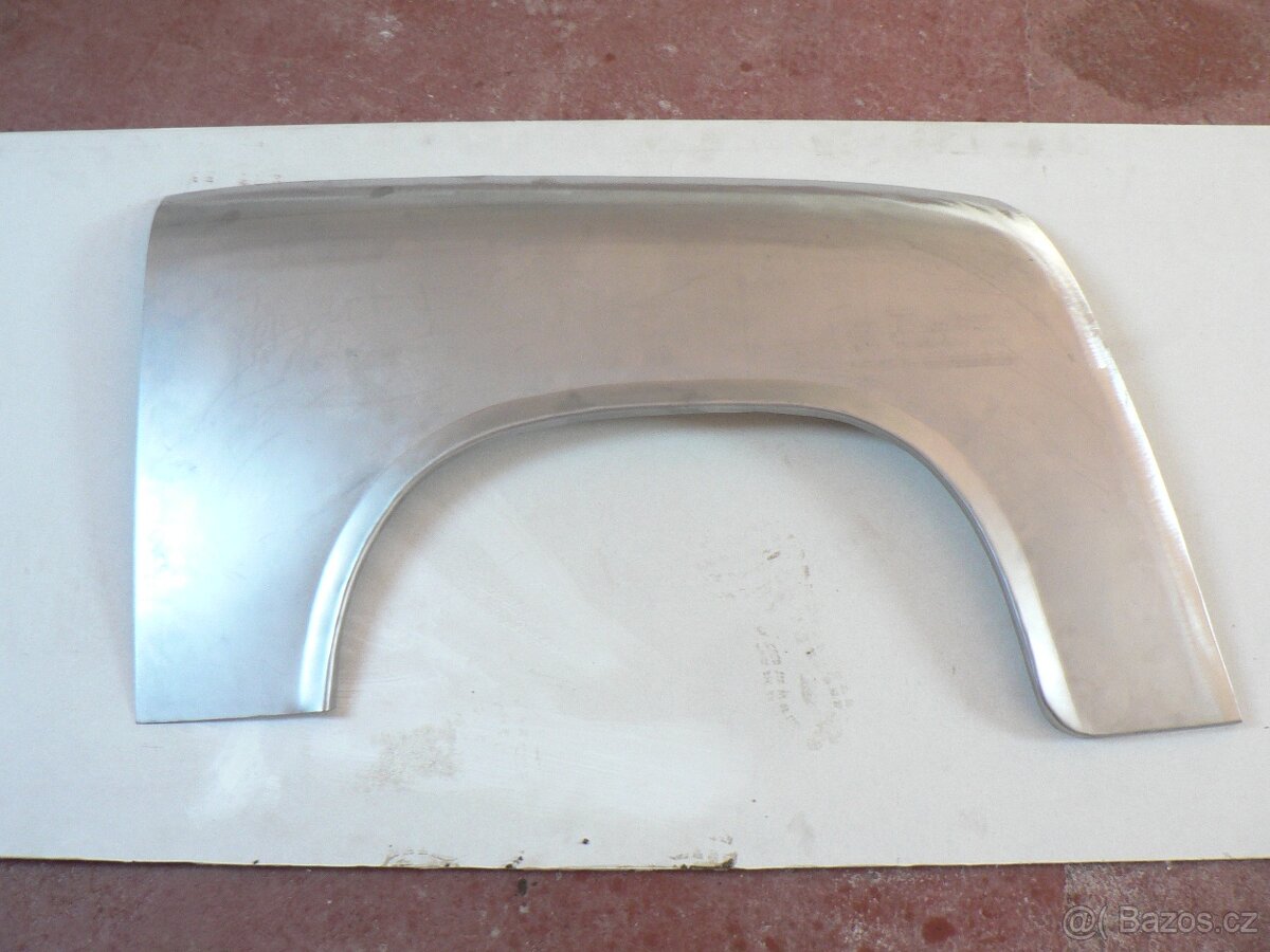 Lemy předního blatníku Tatra 603 - 3