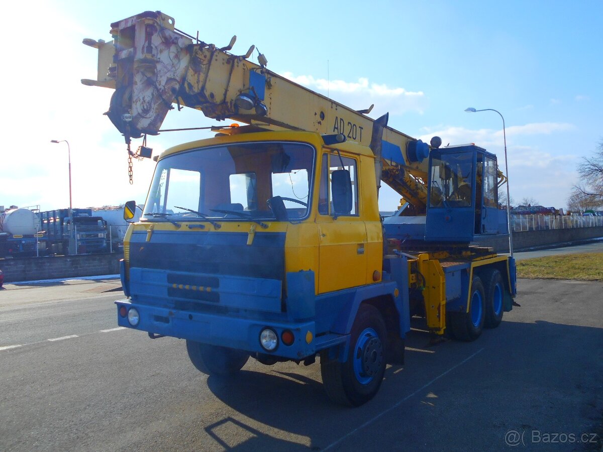 Jeřáb TATRA T815 6x6 - 11558 - 3