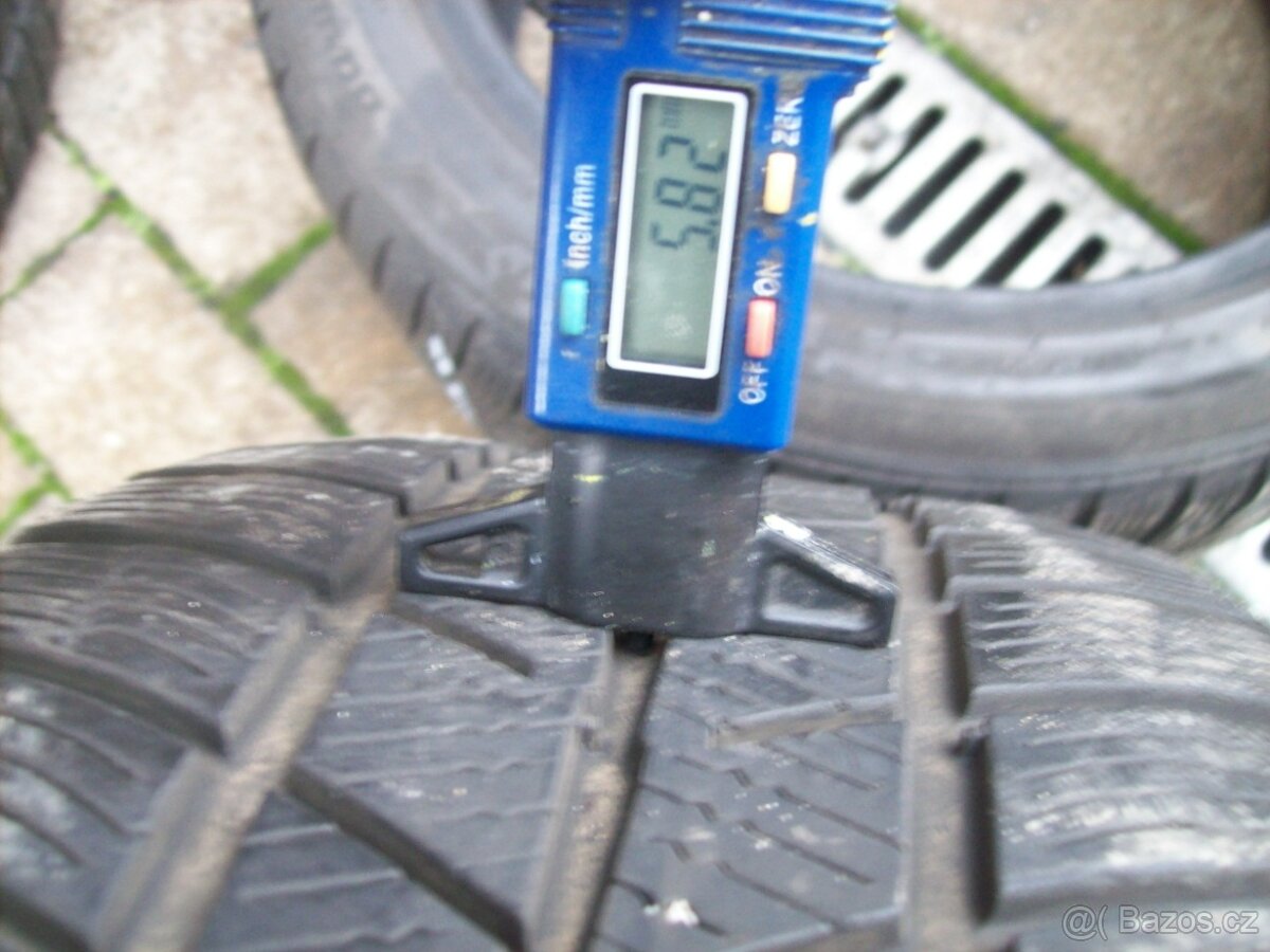 zimní pneu Fabia III Rapid 215.45.16 R16 90V XL - 3