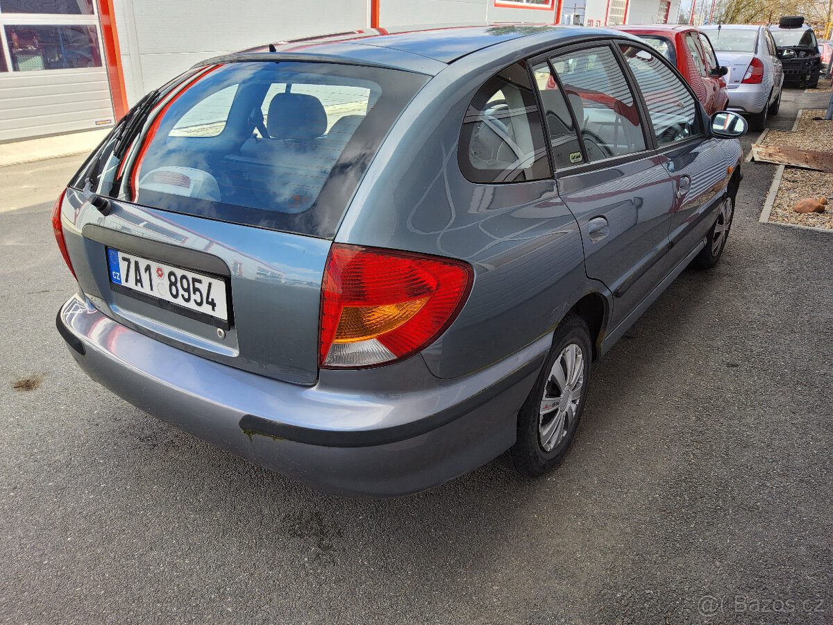 Kia Rio 1,5i rok 2000 - pouze dily - 3