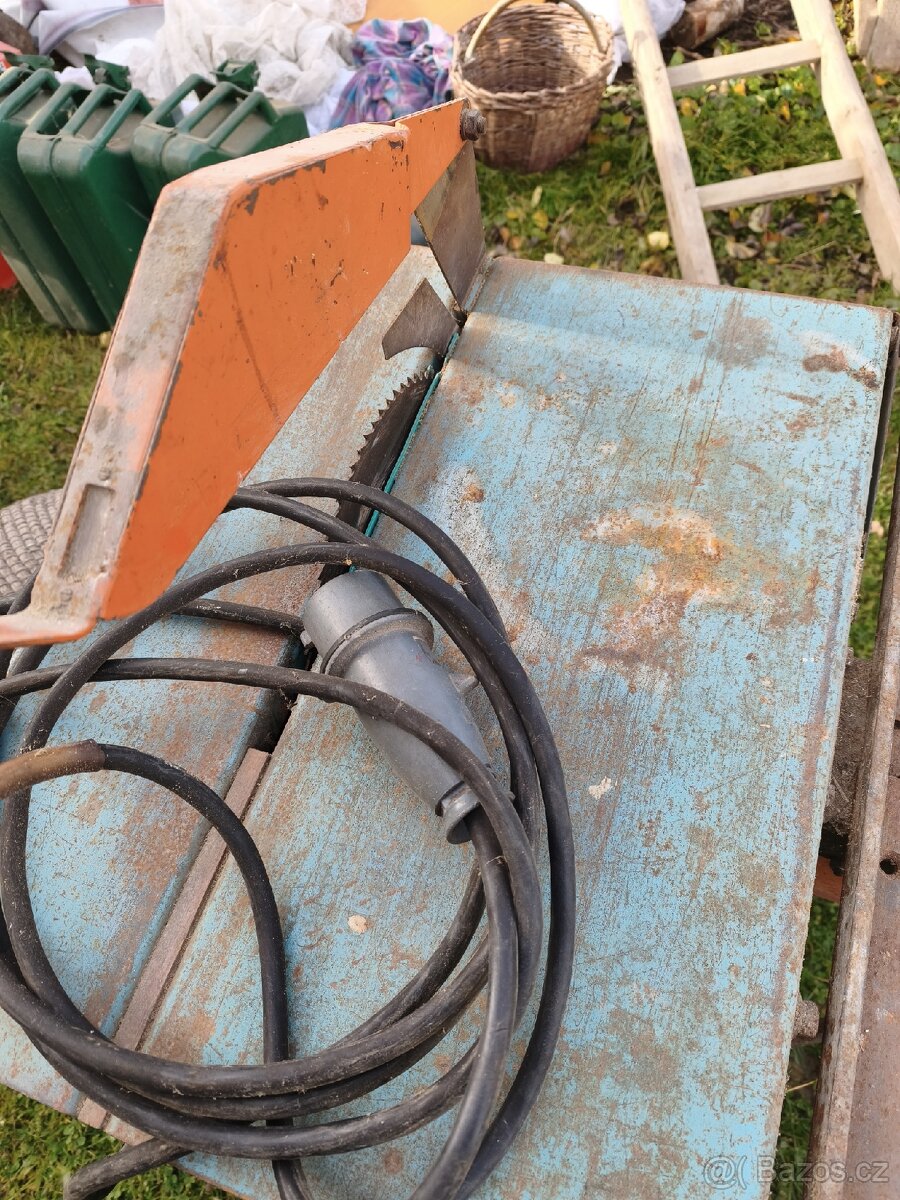 Stolní pila s hoblovkou - 3