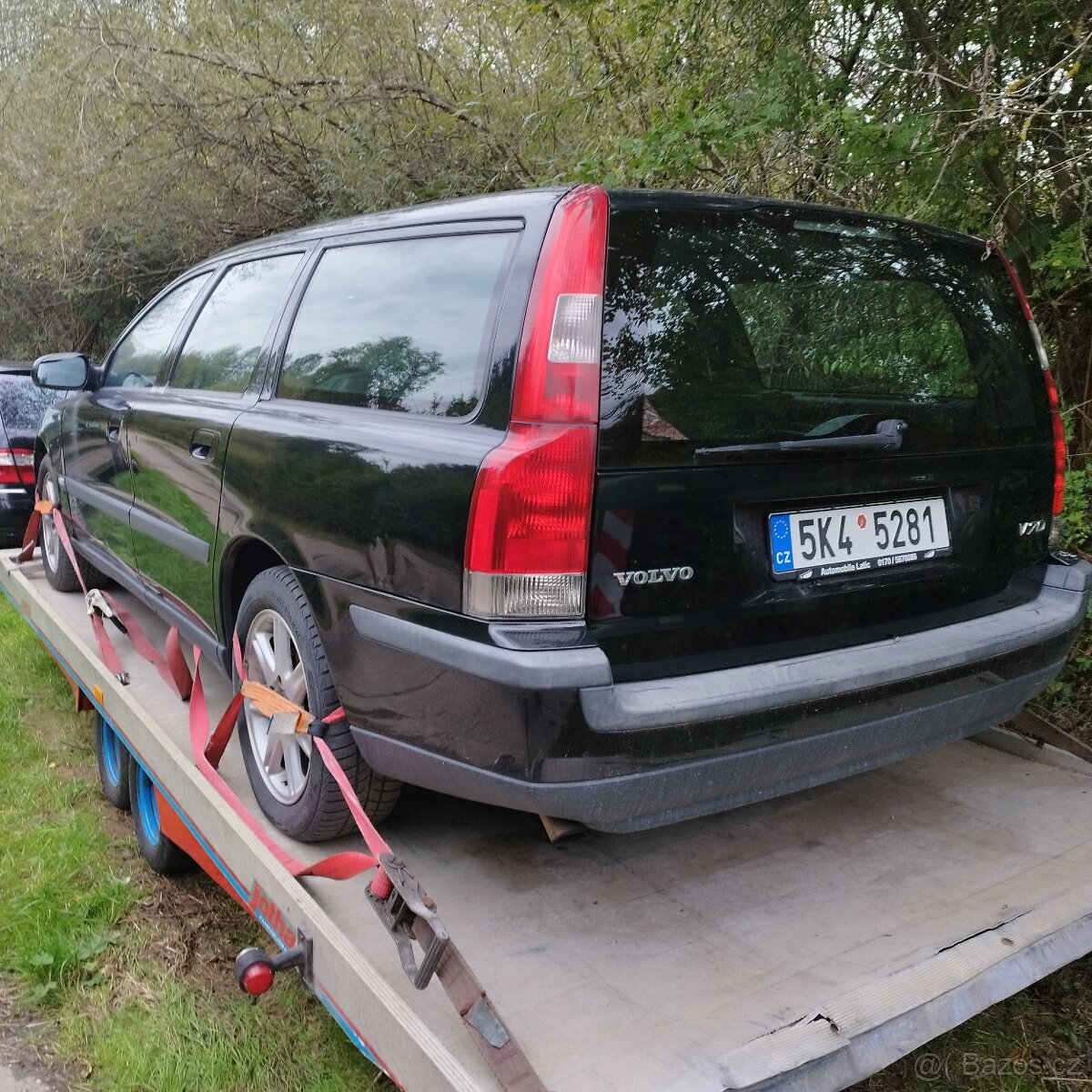 Volvo V70 2.4D na opravu - 3