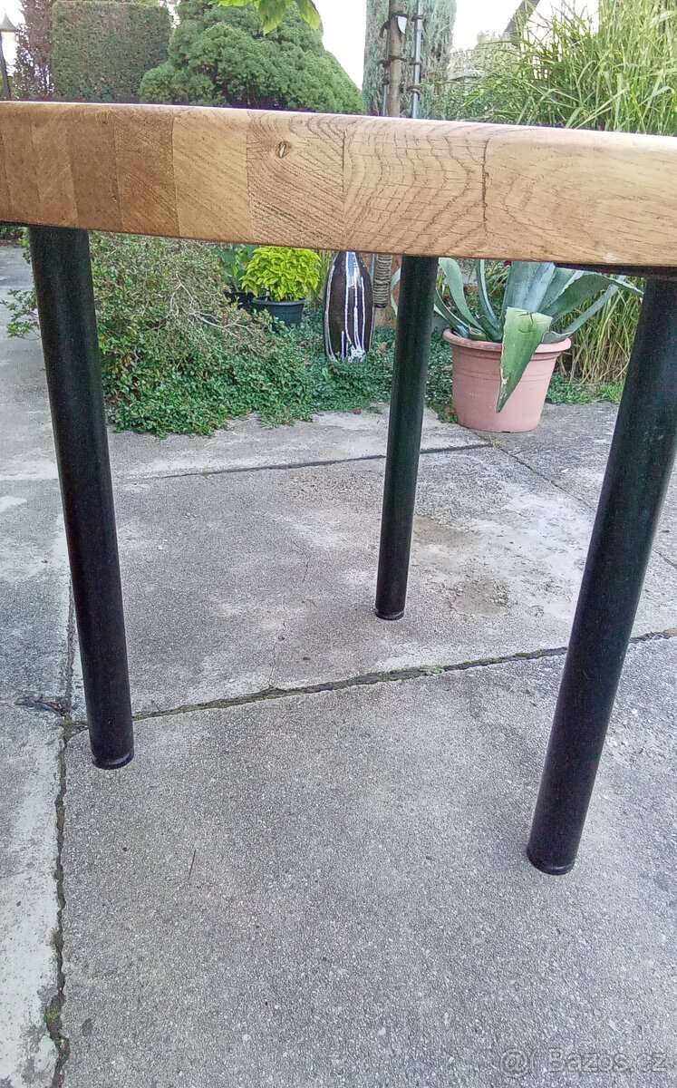 STŮL KULATÝ MASIV DUB - 3