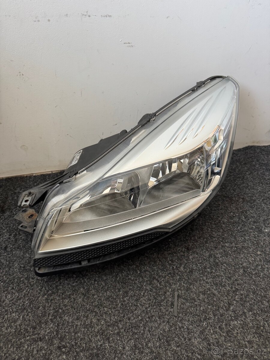 Ford svetlo 2007-2025 - 3