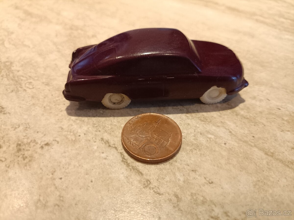 Tatra 603 IGRA + bakelit Tatra 603 - 3