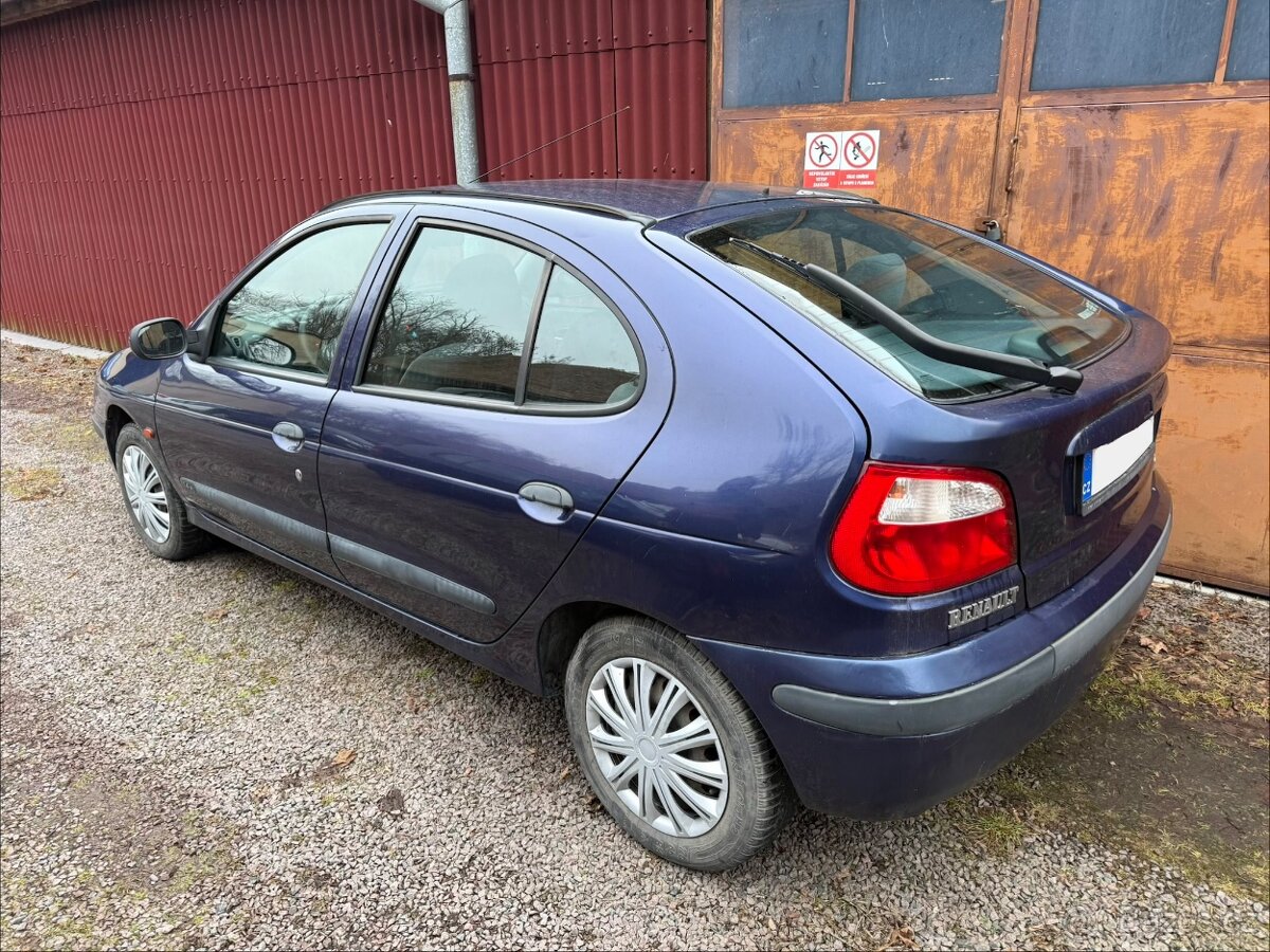 Renault Megane 1.4 16v 70kw - 3