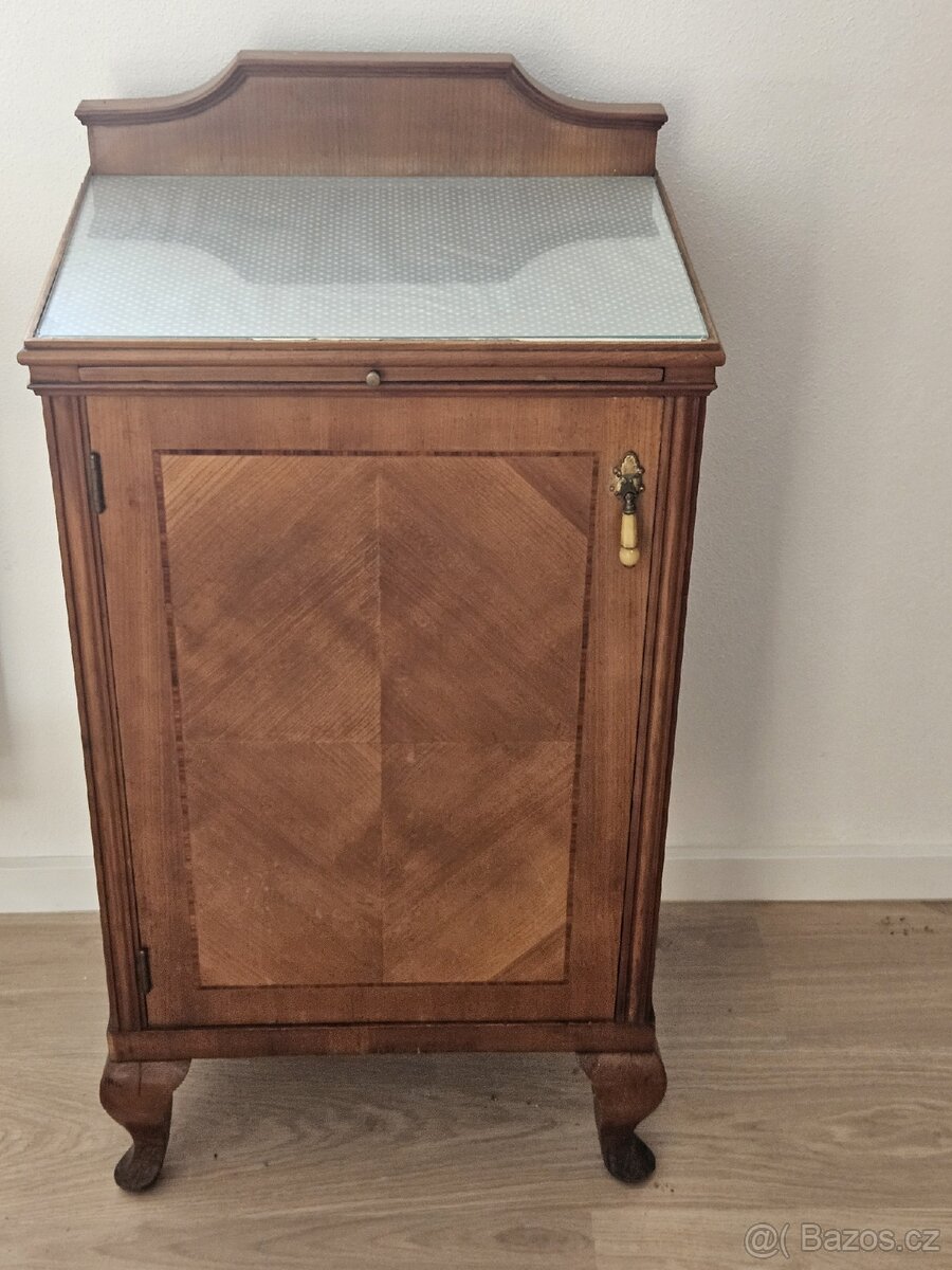 Nábytek dobový- prodám - 3