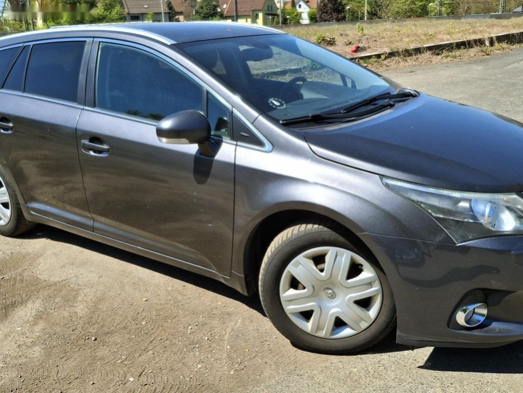 Toyota Avensis,1.8 VVT-I - 3