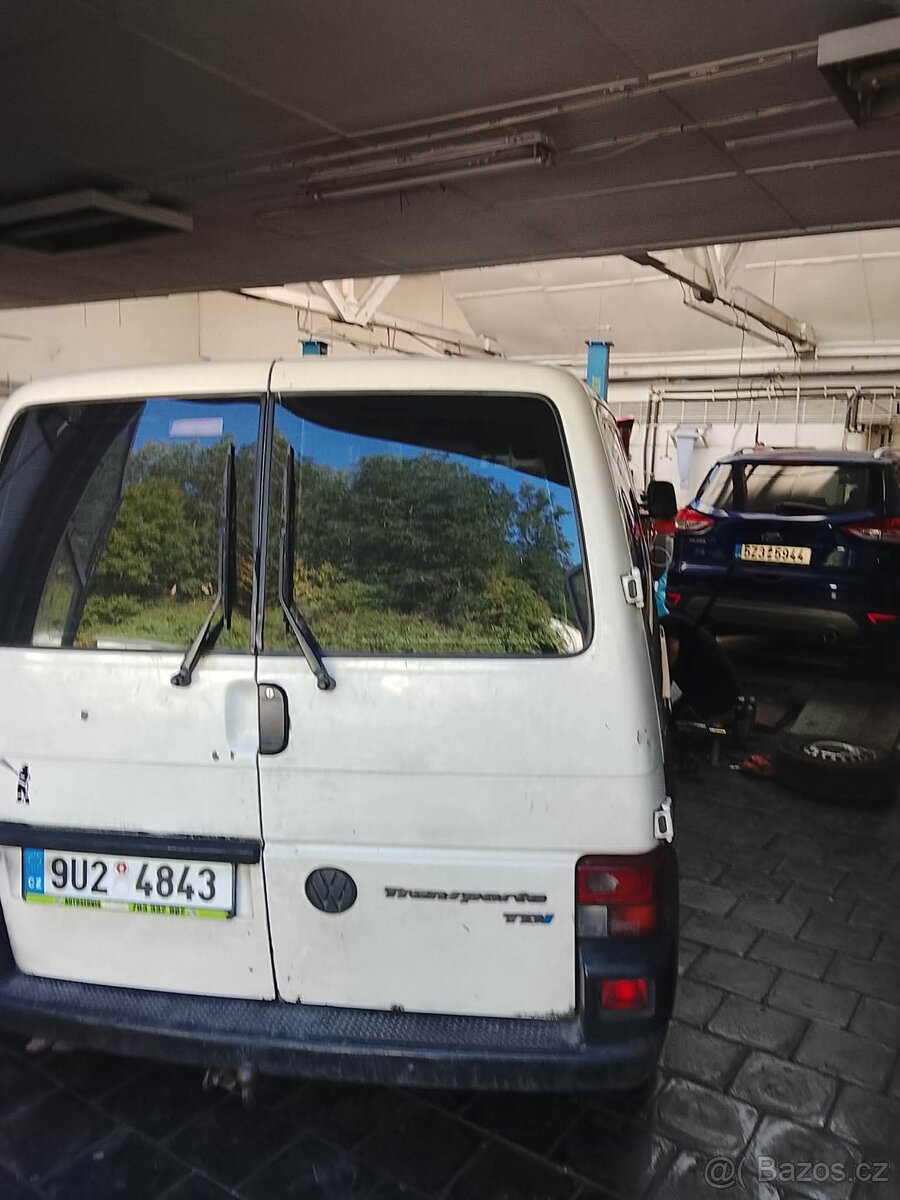 Volkswagen T4 Transporter 2.5TDI - 3