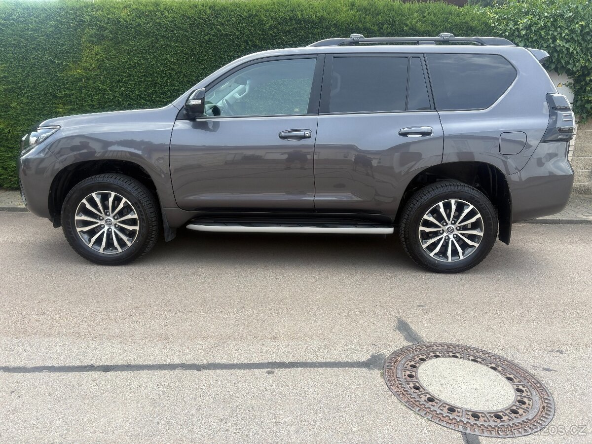 Toyota Land Cruiser GDJ 150 - 3