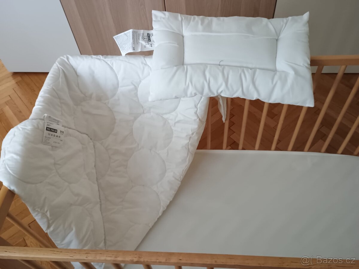 Dětská postýlka s veškerým vybavením - 3