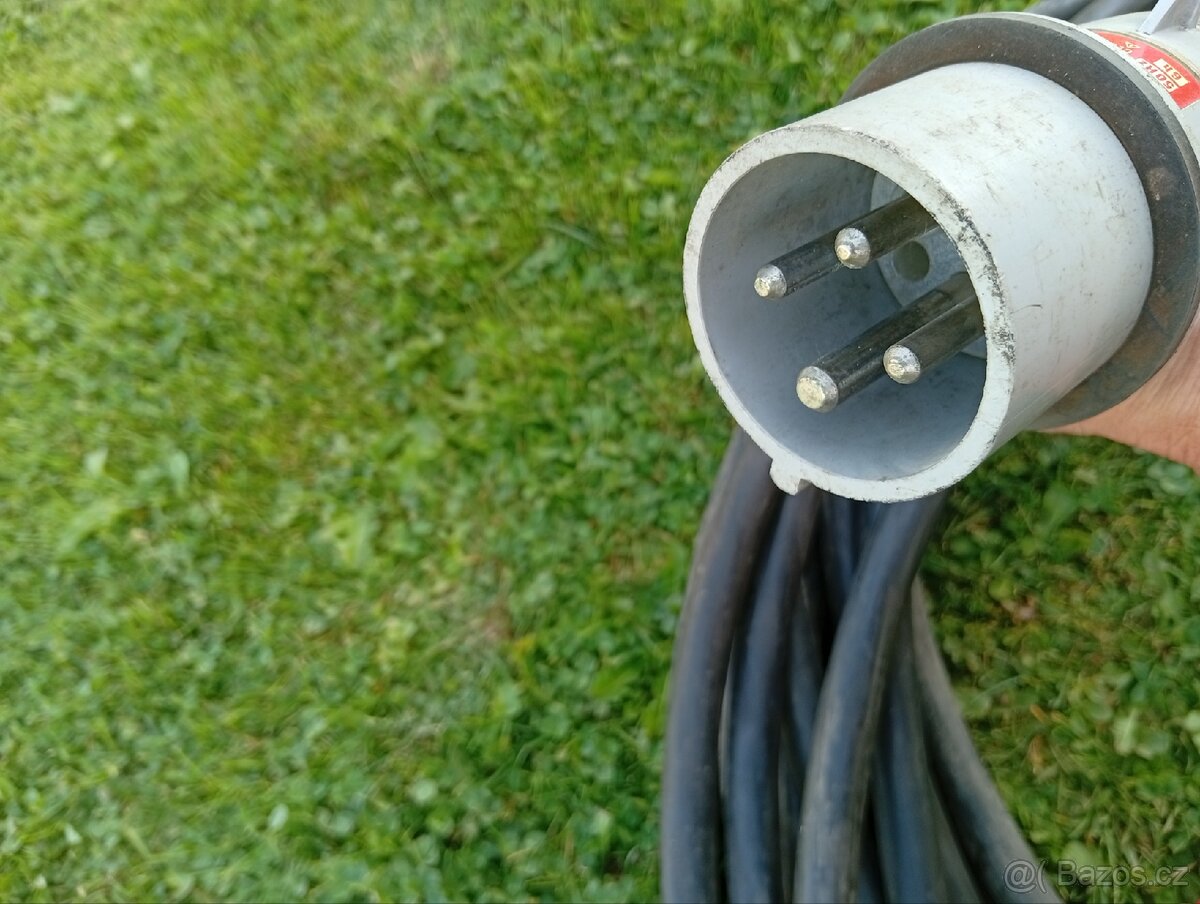 Prodlužovací kabel 380 v 25 m - 3