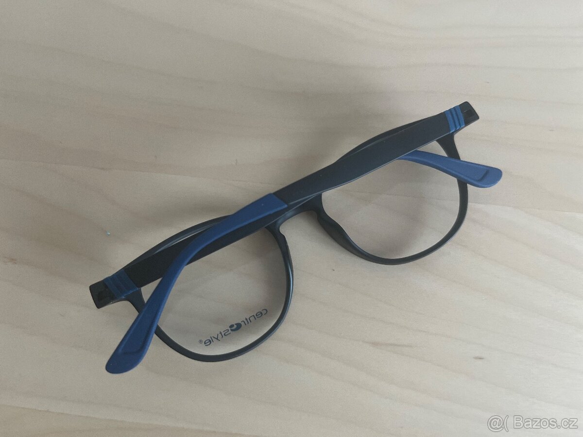 brýlové obruby se slunečním klipem - 3