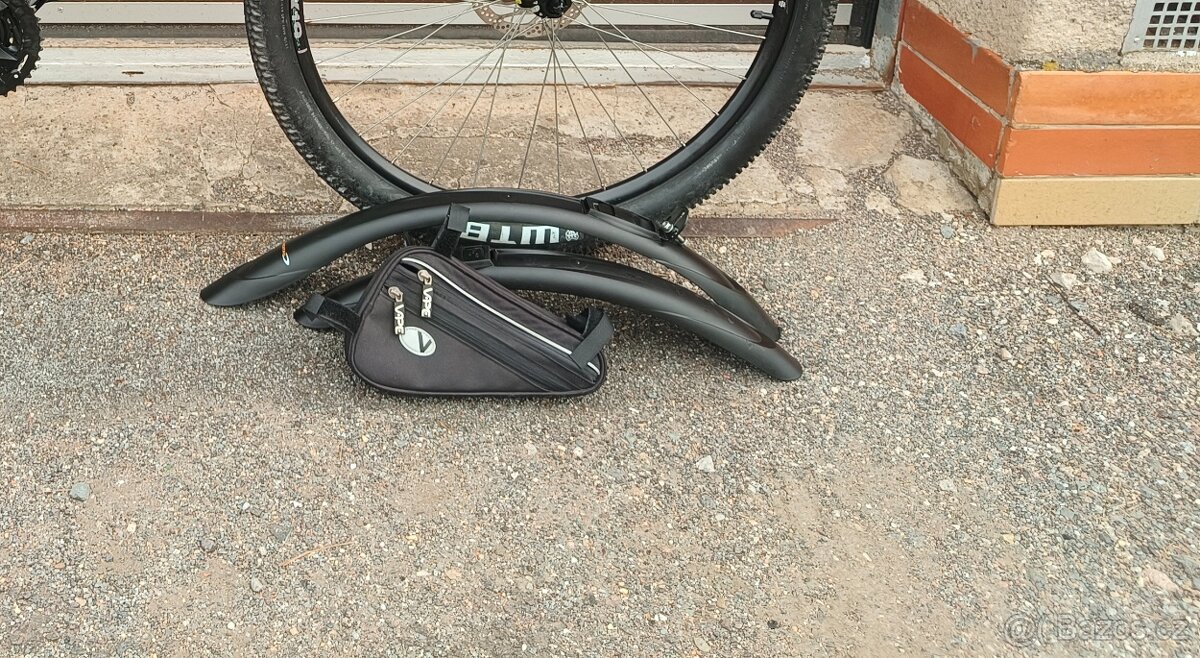 Rock Machine 27,5 dívčí, dámské horské kolo - 3