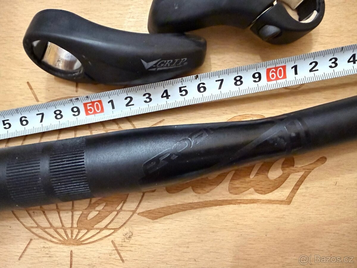 2x MTB řídítka + rohy + 1x Shimano řazení - 3