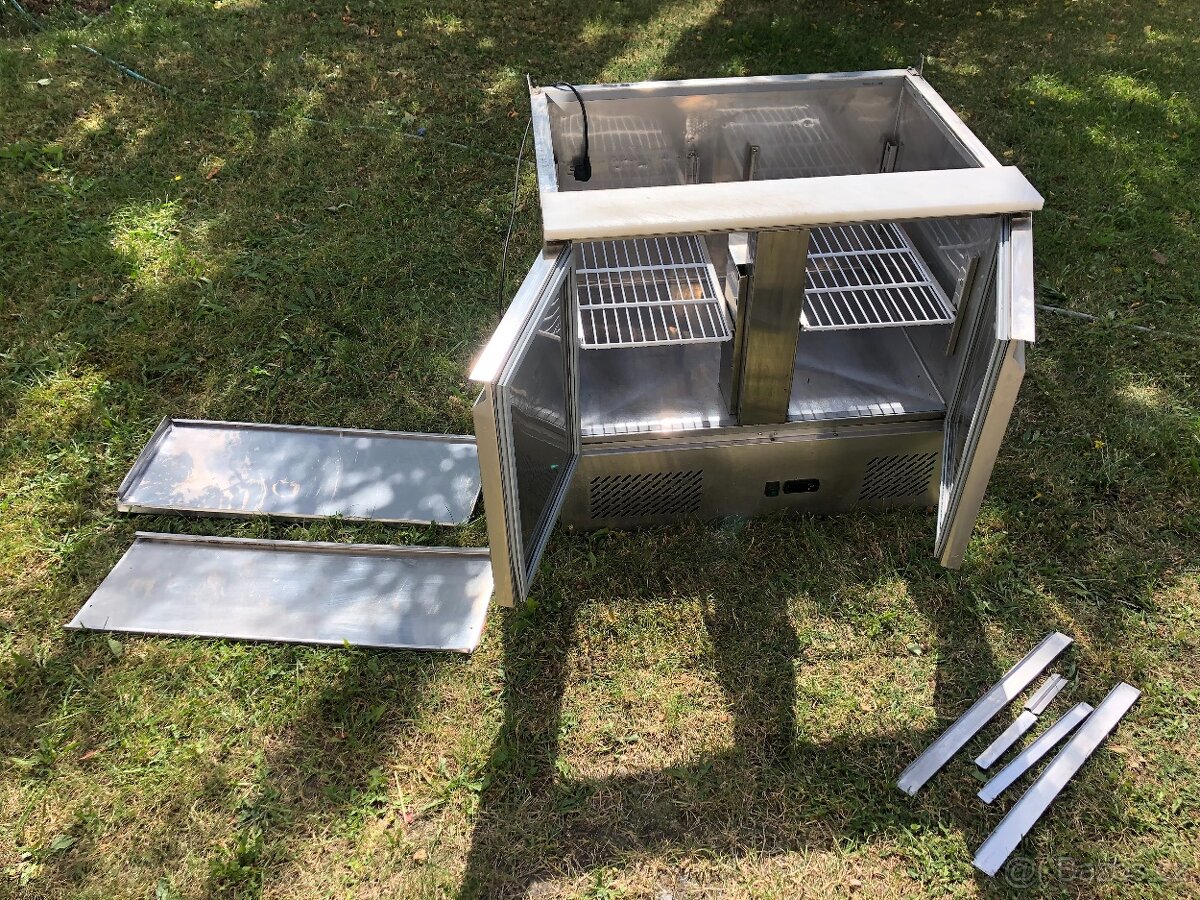 Chladící gastro nerezový stůl zn.BARTSCHER typ S900 (27486L) - 3