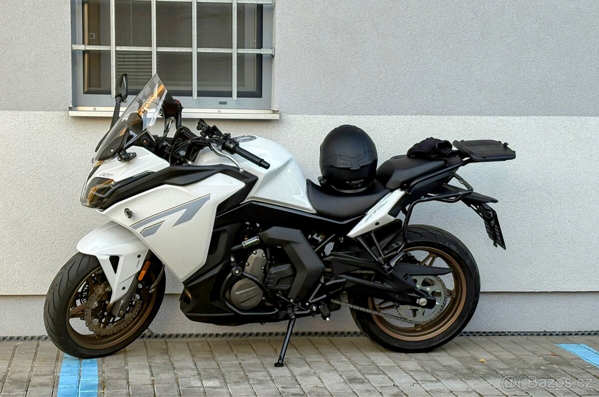 CFMOTO 650GT - 3