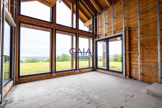 Strážovice - Výjimečný srub z modřínového dřeva na rozlehlém - 3