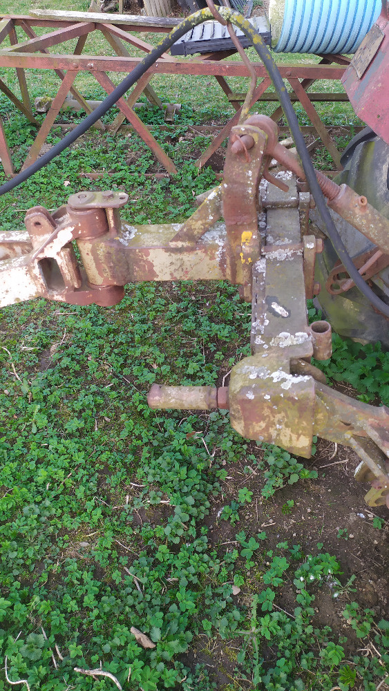 Prodám pluh B 201 - 3