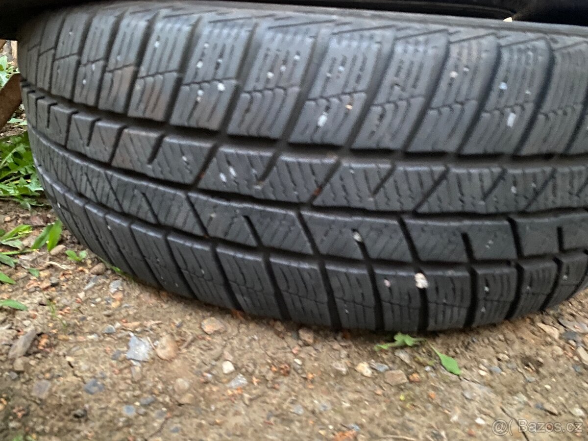 Zimní pneu 205/55/R16 Barum - 3
