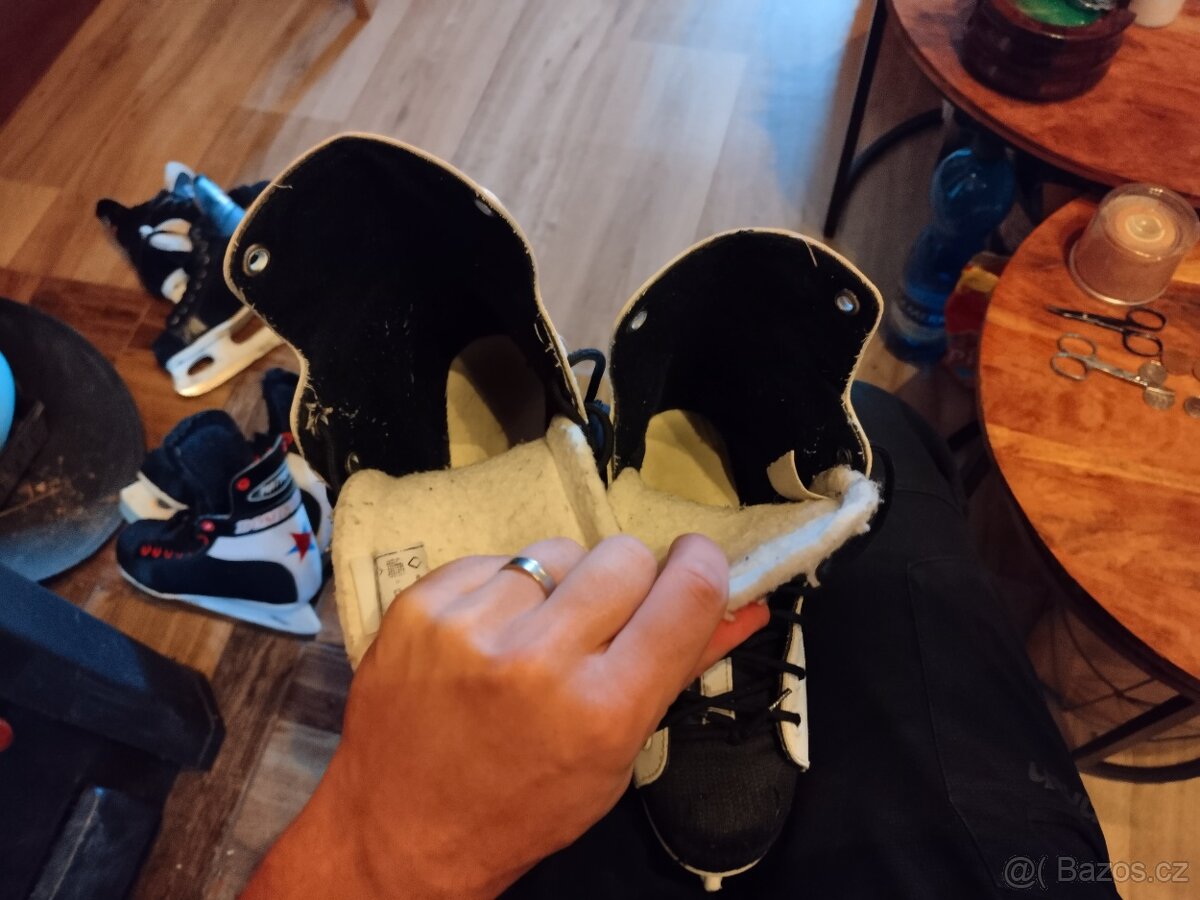 Lední brusle - Kanady - 3