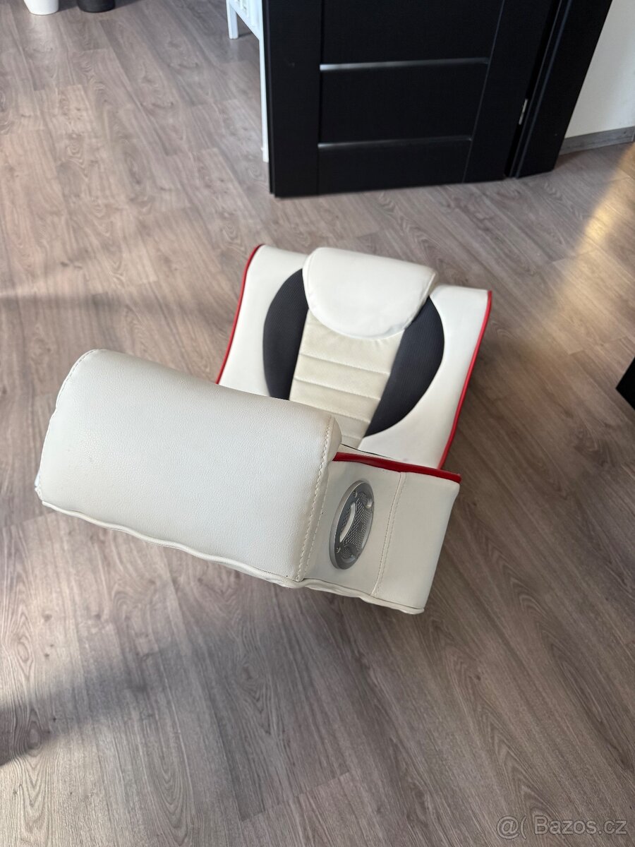 HERNÍ KŘESLO, vzhled kůže - 3