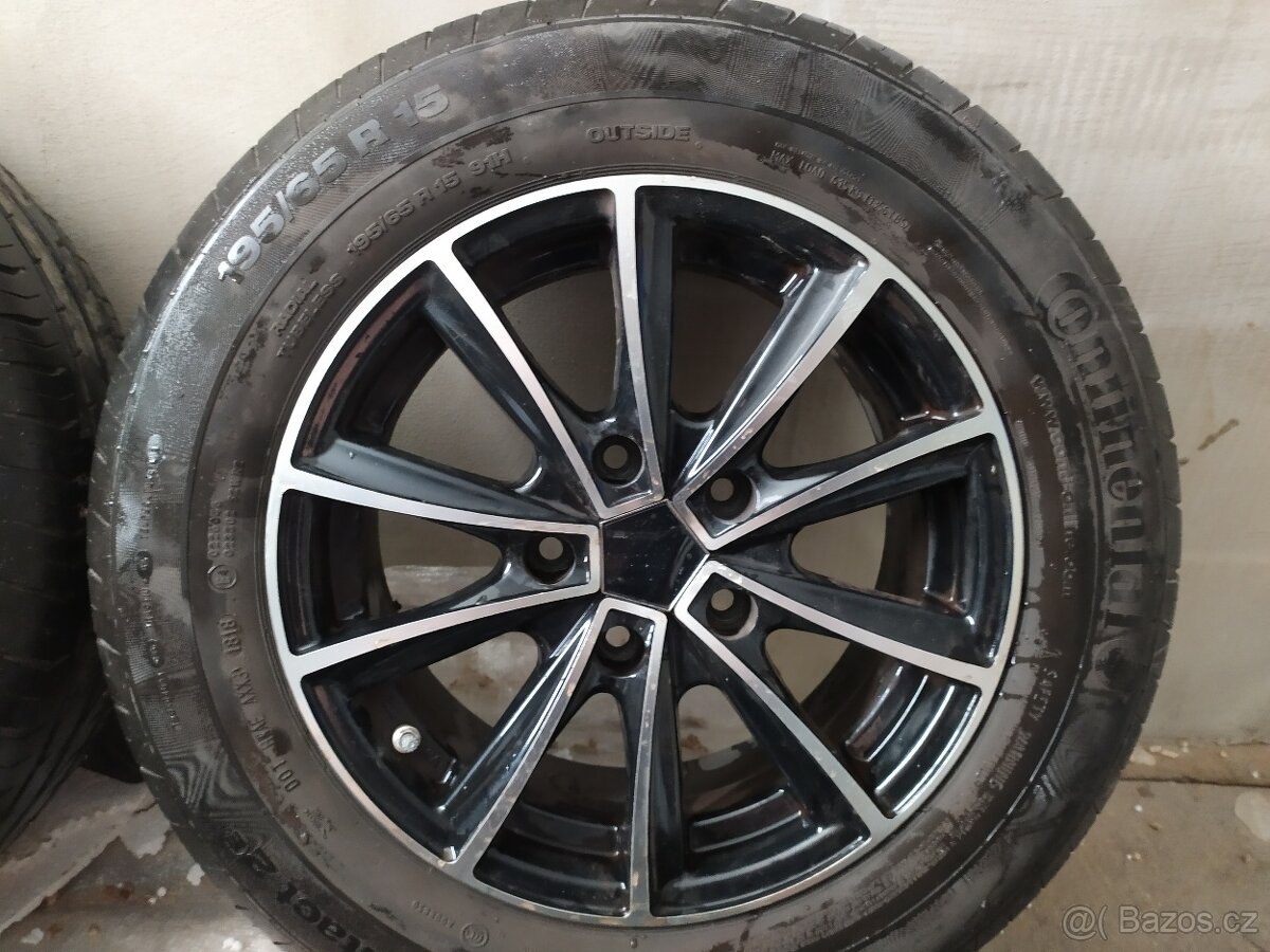 Letní pneu (+ disky) 195x65xR15 - 3