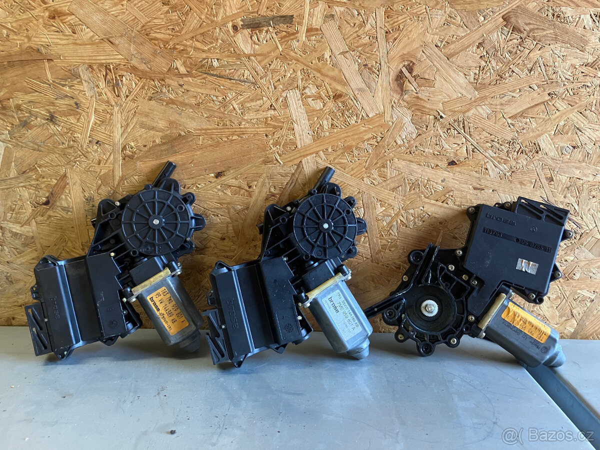 VW Sharan I - díly z vozu - 3