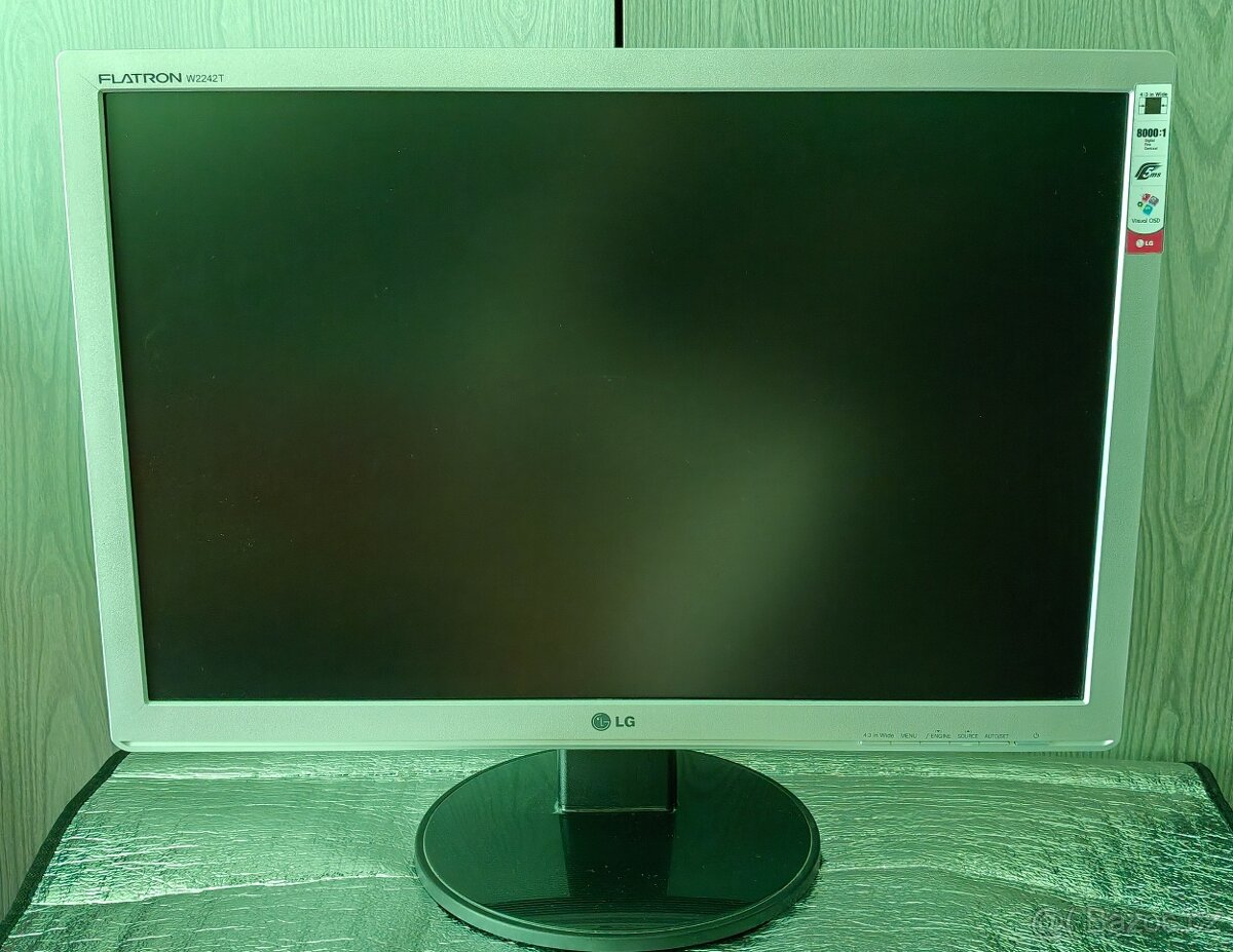 LG Flatron W2042T a W2242T - 3