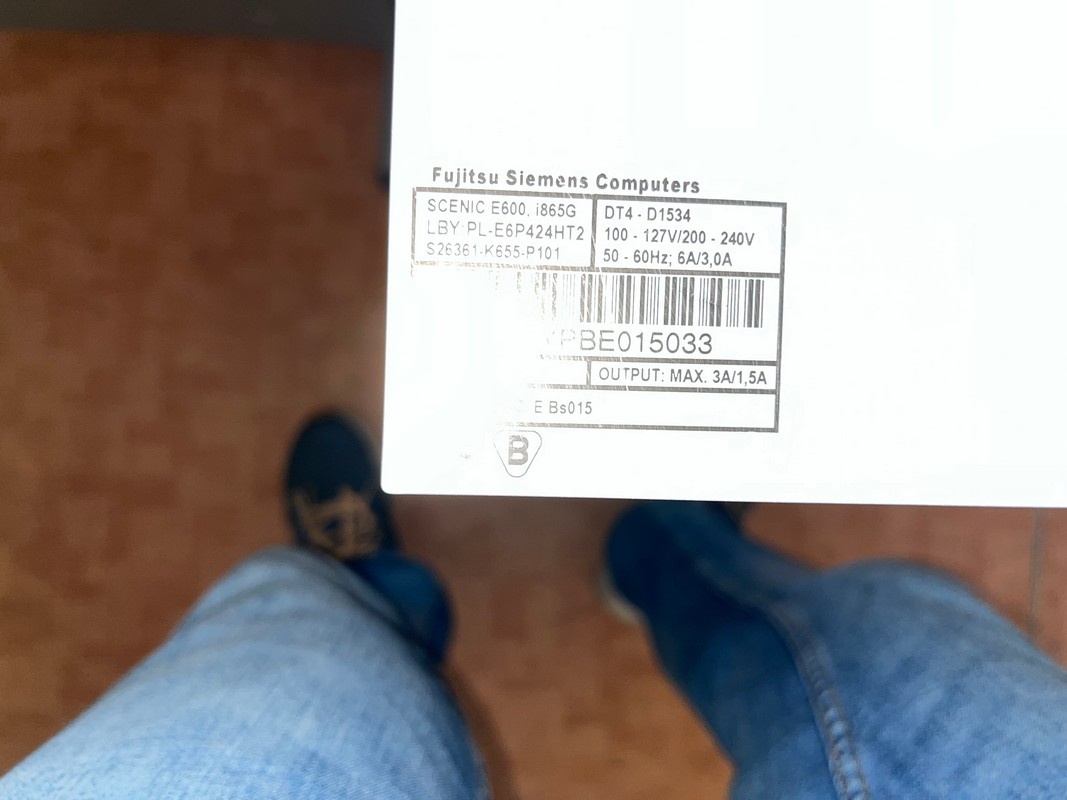 Retro PC Fujistsu Scenic E600 - 3