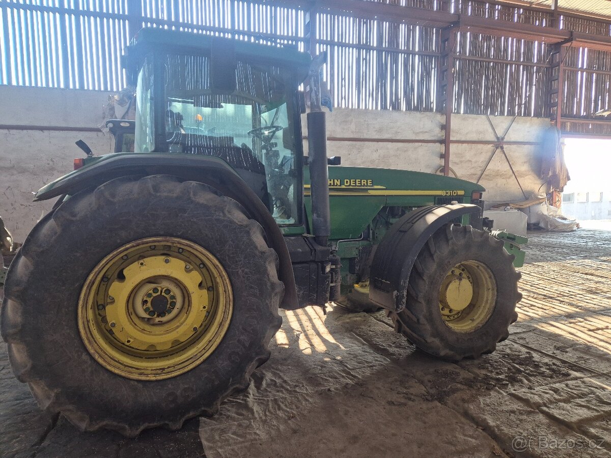 John deere 8310 - 3