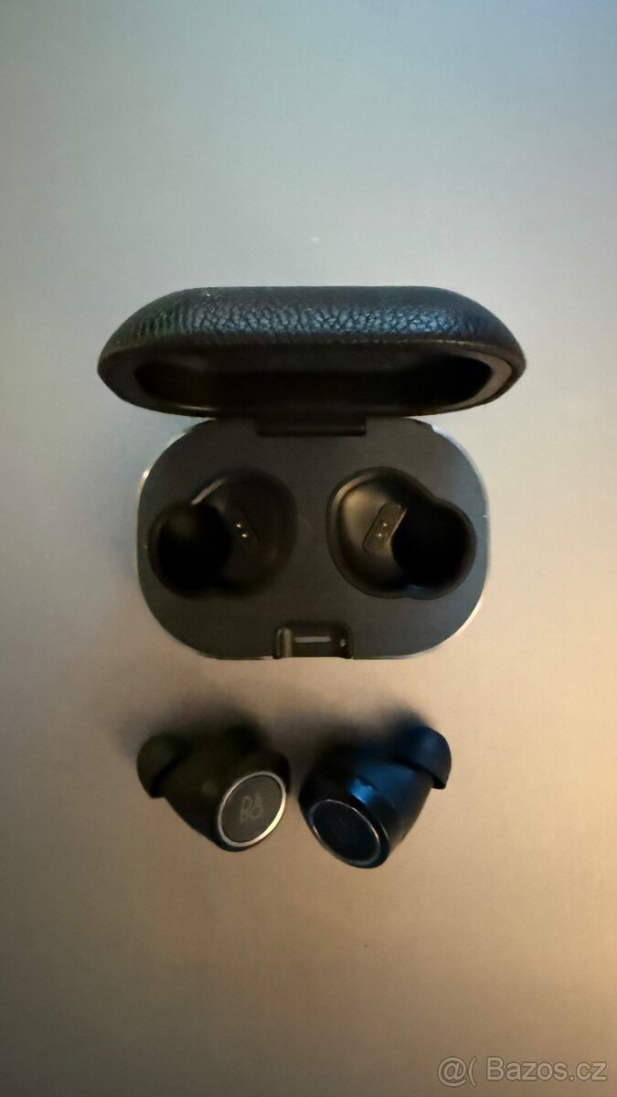 Bang & Olufsen Beoplay E8 2.0 Black - 3