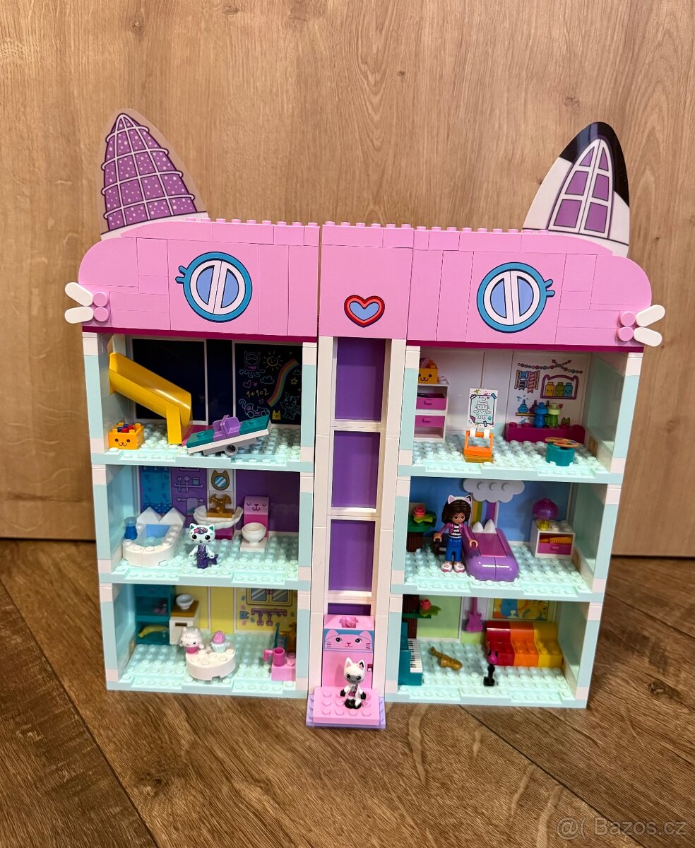 Lego Gabby's dollhouse - 3