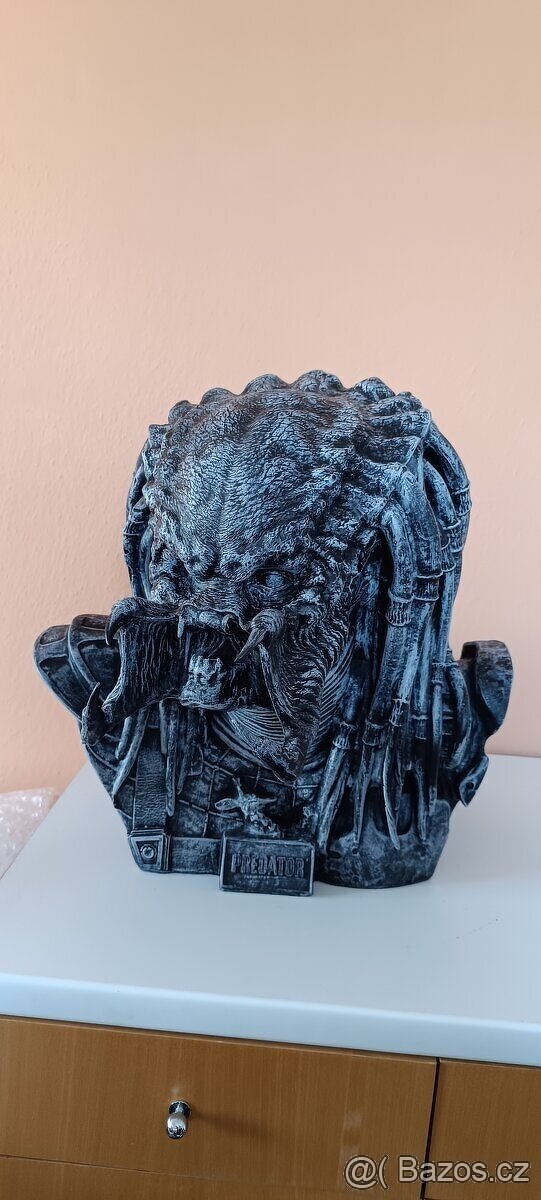 Predator, Ironman, Spiderman, E.T a jiné postavy - 3