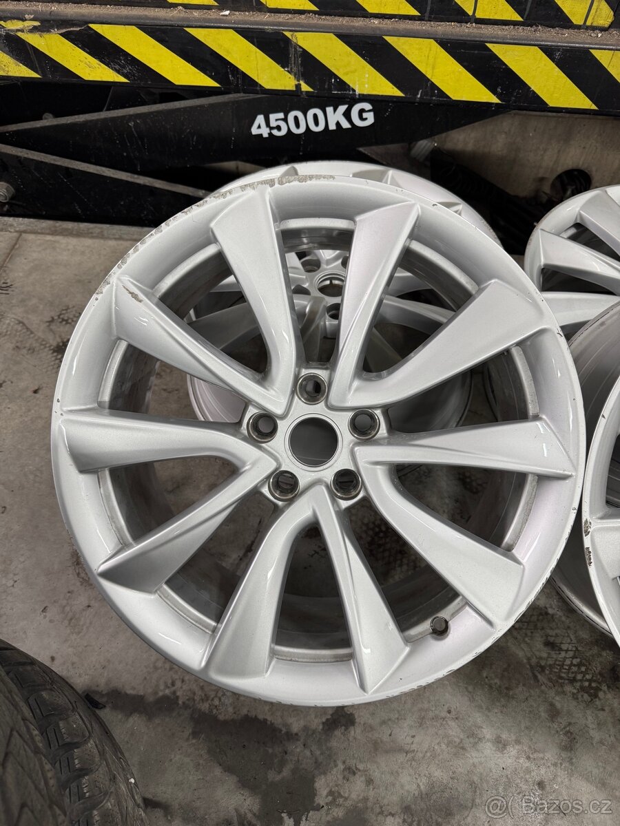 ALU SADA TESLA MODEL 3 R19 - 3
