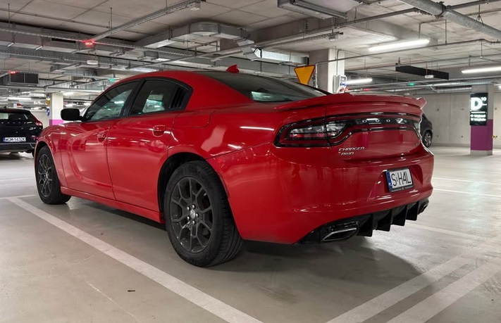 Dodge Charger 3,6 AWD - 3
