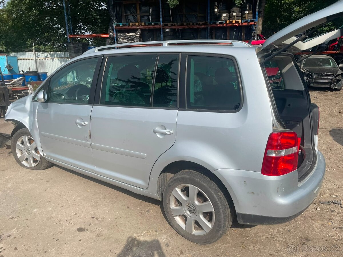 VW Touran 1.9 TDI 74 kW - 3