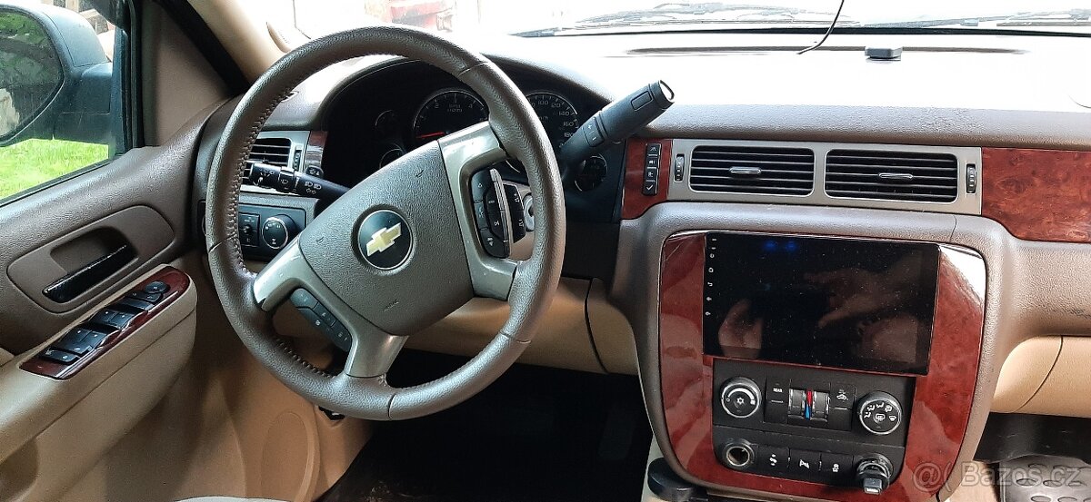 Chevrolet tahoe 4x4 5,3l vortec 2012r