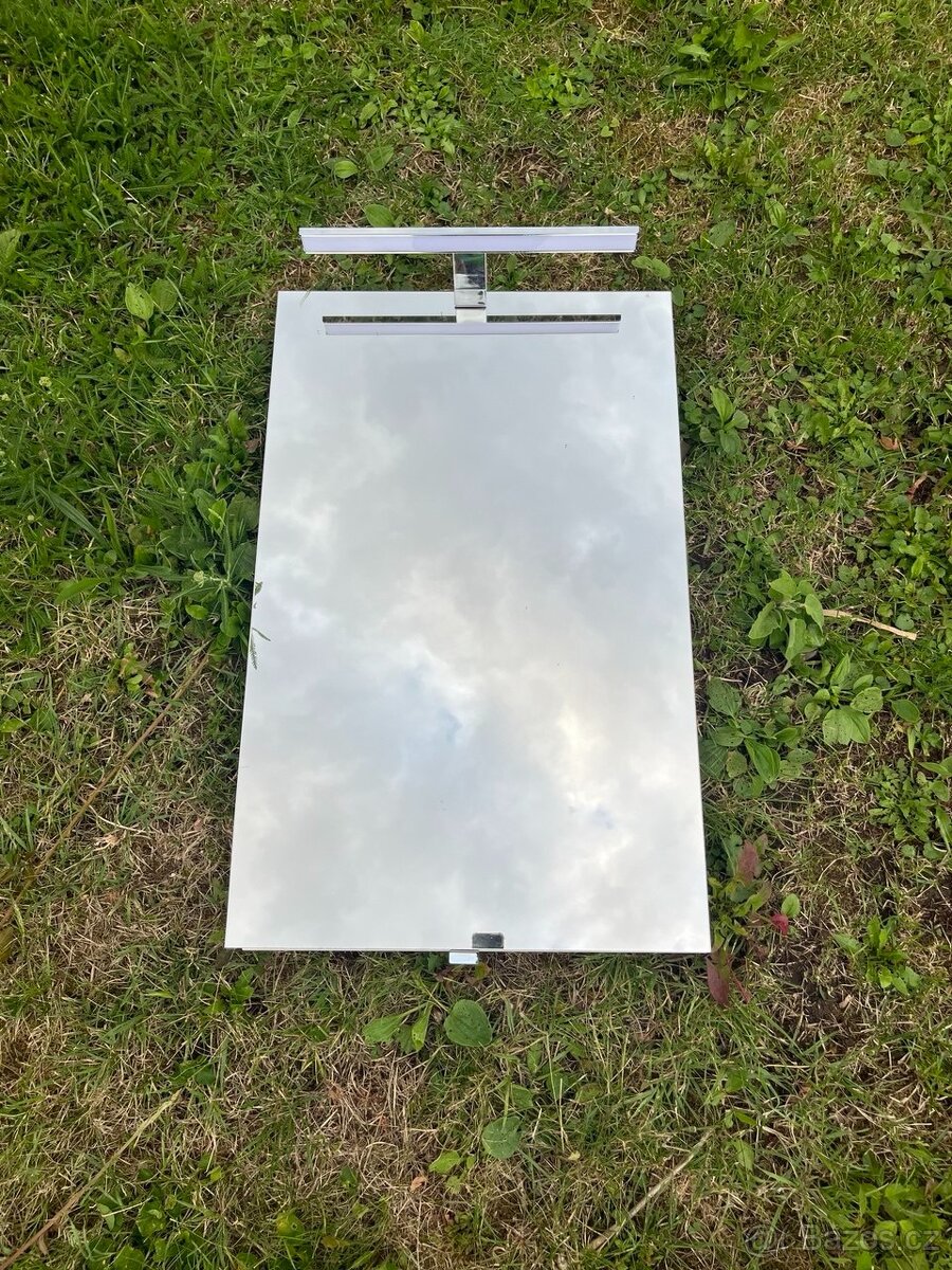 Zrcadlo s LED světlem - 3