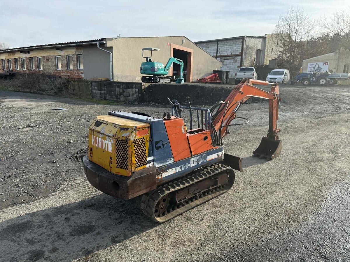 JAPONSKÝ MINIBAGR KUBOTA KX014 1400KG - 3