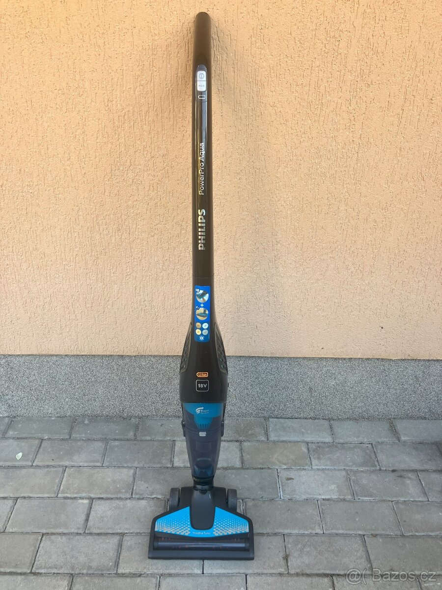 Tyčový vysavač s mopem - 3