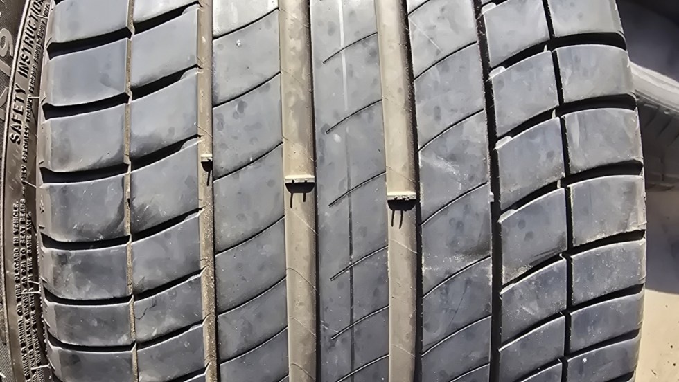 Letní pneu 275/35/19 Michelin Run Flat - 3