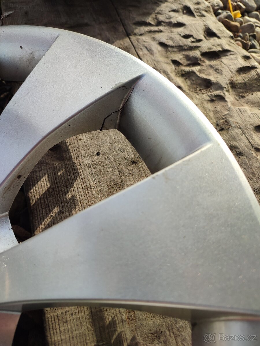 Originální poklice Škoda Superb 3 - 3