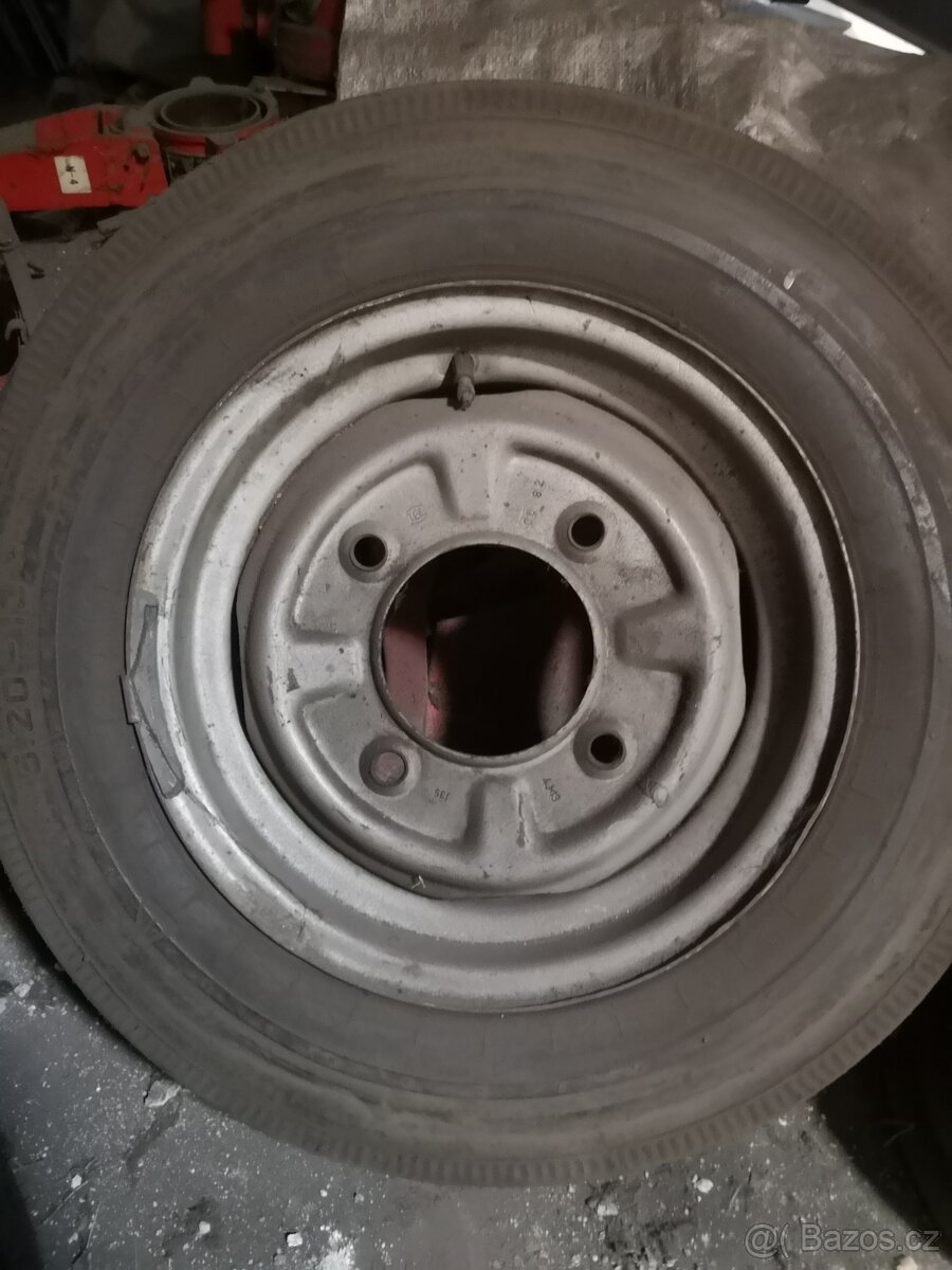 Kola trabant disk trabant 1 ,1 - 3